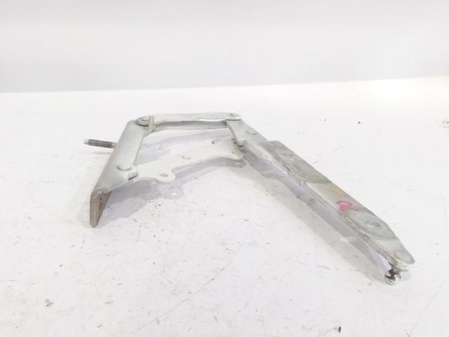 LR040747 Land Rover