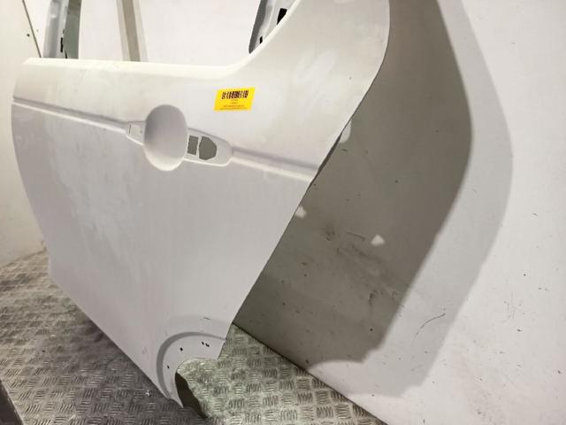 LR061285 LAND ROVER Puerta trasera izquierda  en stock Huelva