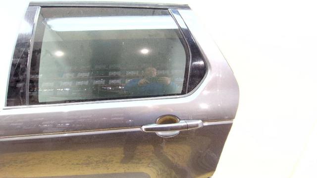 LAND ROVER LR061285 Puerta trasera izquierda  en stock Salamanca