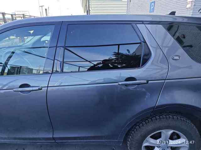 LAND ROVER LR061285 Puerta trasera izquierda  en stock Terrassa