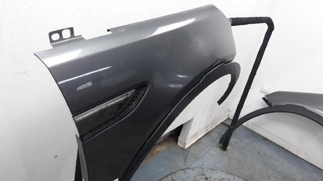 LR061383 LAND ROVER Aleta comprar Madrid