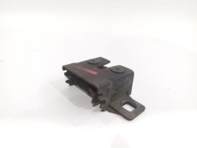 LR065339 Cerradura del capó  disponible Málaga