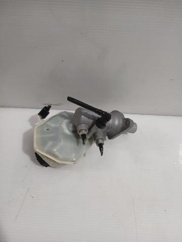LR067017 LAND ROVER Cilindro principal de freno  disponible Ourense