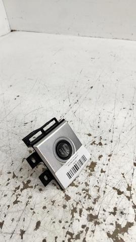 LR068334 Land Rover