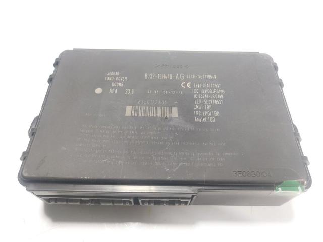 LR071385 Land Rover