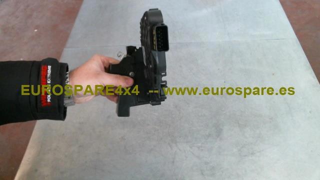 LAND ROVER LR071636 Cerradura de puerta delantera izquierda  disponible Lugo