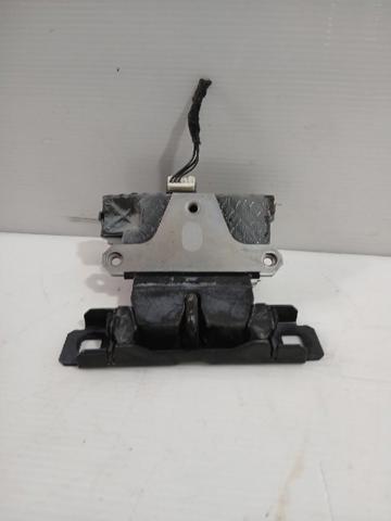 LR072417 LAND ROVER Cerradura de maletero  en stock Córdoba