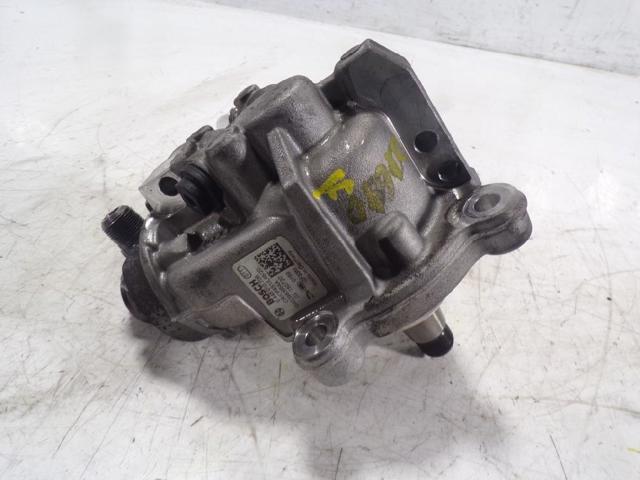 LR073700 Land Rover