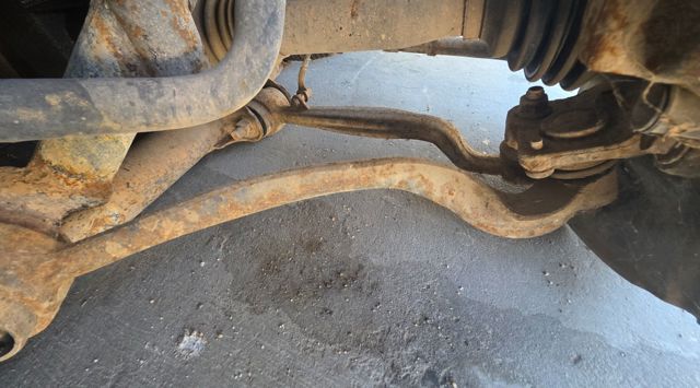 Brazo inferior derecho de la suspensión delantera LR078656 LAND ROVER