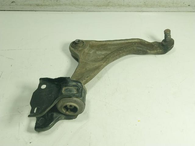 LR078656 Brazo inferior derecho de la suspensión delantera  en stock Granada