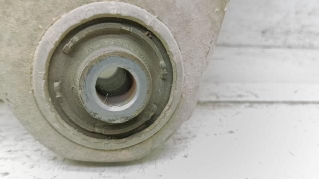 LR078657 LAND ROVER Brazo inferior izquierdo de la suspensión delantera comprar Alcalá