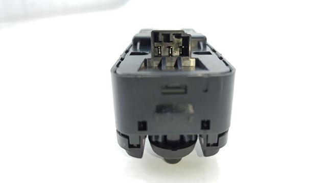 LR086040 Interruptor de elevalunas delantera izquierda  en stock Sabadell