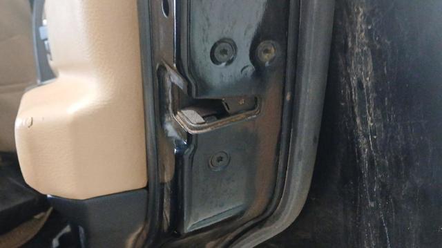 LR091360 LAND ROVER Cerradura de la puerta trasera derecha  en stock Córdoba