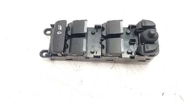 LR109008 LAND ROVER Interruptor de elevalunas delantera izquierda comprar Alcalá