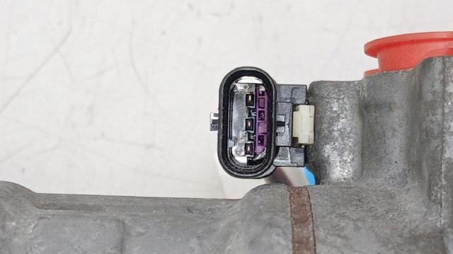 LR112585 Compresor de aire acondicionado  disponible Utrera
