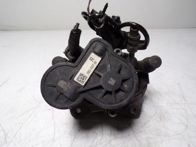 LR113706 LAND ROVER Pinza de freno trasera derecha  comprar en Lleida