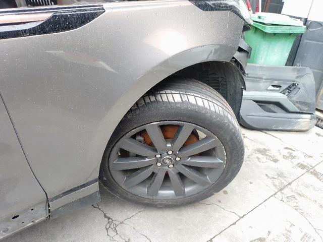 LR181111 Land Rover