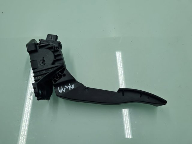 Potenciómetro pedal Ford Kuga III (DFK)