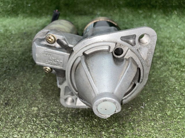 M000T81284 Motor de arranque  en stock Sabadell