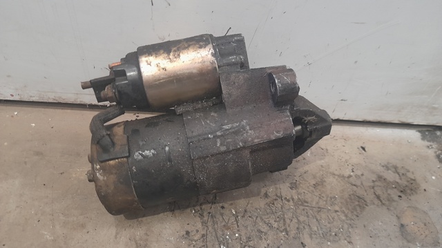 RENAULT M000T91581 Motor de arranque  disponible Valladolid
