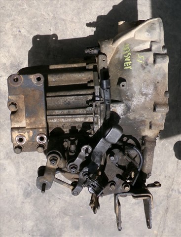 M5GF2 HYUNDAI Caja de cambios  en stock Huelva