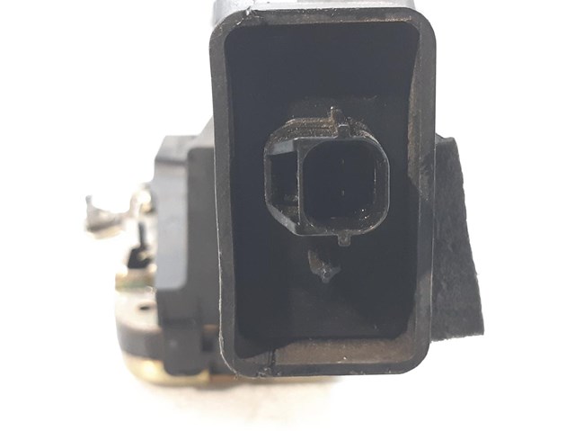 Cerradura de puerta trasera derecha M806387 Mitsubishi