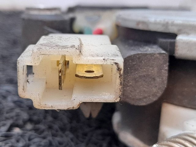 MITSUBISHI MB517476 Mecanismo de elevalunas de la puerta delantera derecha  disponible Lugo