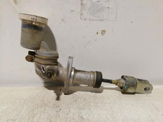 Cilindro maestro de clutch MB555391 MITSUBISHI