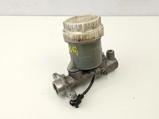 MB618717 MITSUBISHI Cilindro principal de freno  comprar en Jaén