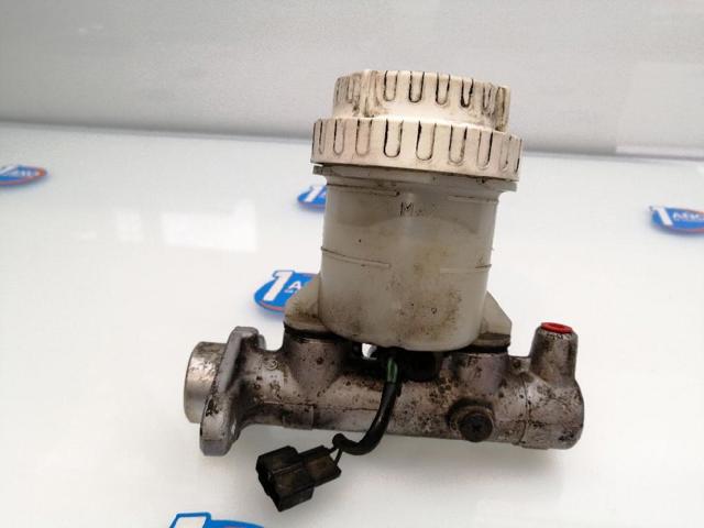 MITSUBISHI MB618717 Cilindro principal de freno  disponible España