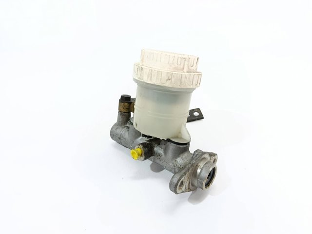 MB618717 Cilindro maestro de frenos comprar Sevilla