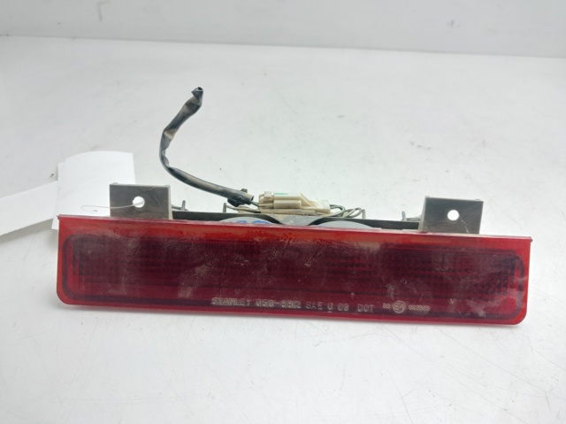 Tercera luz de freno para Mitsubishi Pajero K90