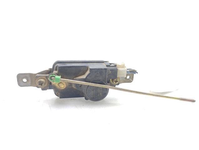 MB669132 Cerradura de puerta delantera derecha  comprar en Reus
