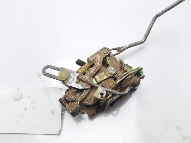MITSUBISHI MB669132 Cerradura de puerta delantera derecha  disponible Valladolid