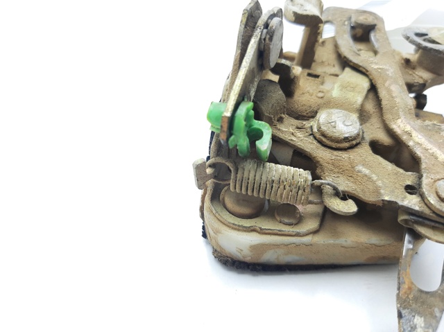MB669132 Cerradura de puerta delantera derecha  comprar en Reus