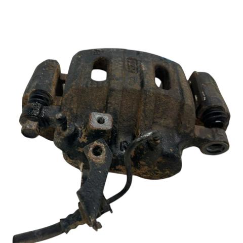 MB858405 Pinza de freno delantera derecha  disponible Utrera