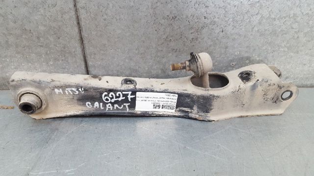 Triángulo de suspensión delantera, superior izquierda MB912505 MITSUBISHI