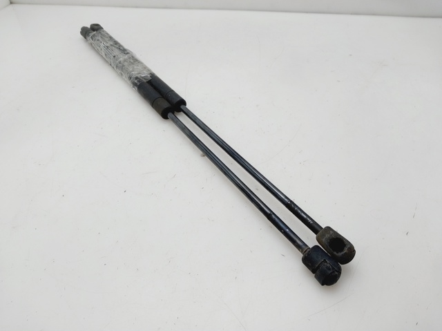 MB927791 MITSUBISHI Amortiguador maletero  en stock Córdoba