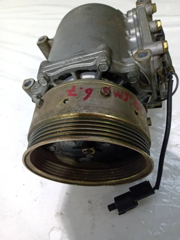 MB958178 MITSUBISHI Compresor de aire acondicionado  disponible Ourense