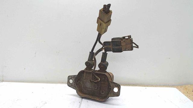 Relé de bujía de precalentamiento MD337888 MITSUBISHI