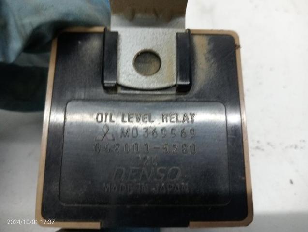 MD369969 Relé del sensor de nivel de aceite comprar Girona