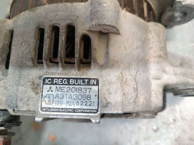 ME201837 MITSUBISHI Alternador  disponible Alicante