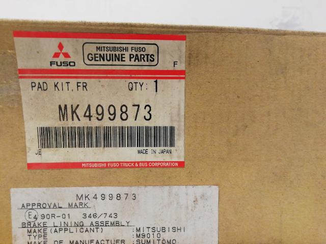 Pastillas delanteras de freno MK499873 MITSUBISHI
