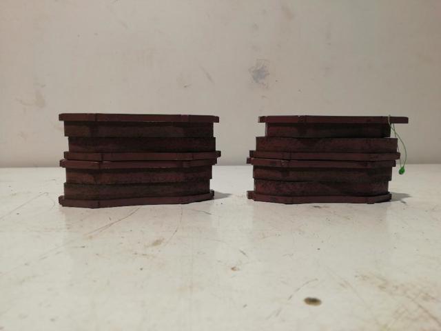 Pastillas delanteras de freno MK528944 MITSUBISHI