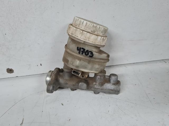 Cilindro maestro de frenos para Mitsubishi L 200 KA, KB
