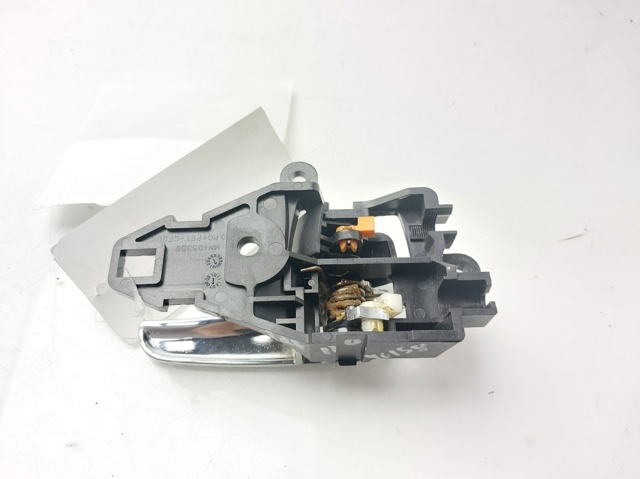 MITSUBISHI MN105359 Manija interior izquierda delantera/trasera de puerta  en stock Salamanca