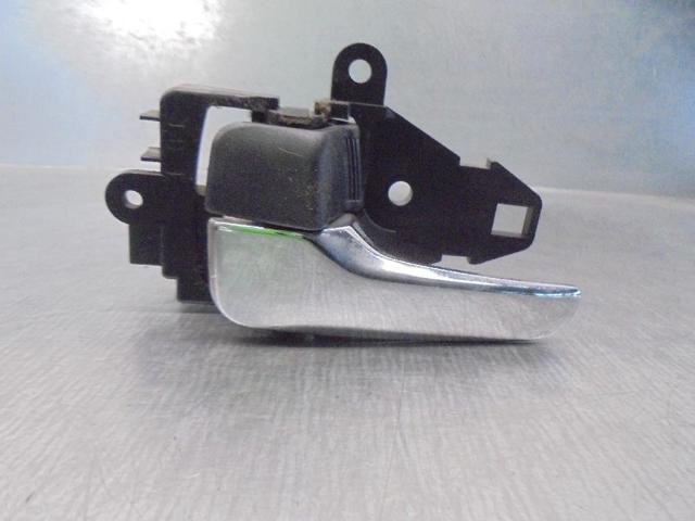 MITSUBISHI MN105359 Manija interior izquierda delantera/trasera de puerta  en stock Terrassa