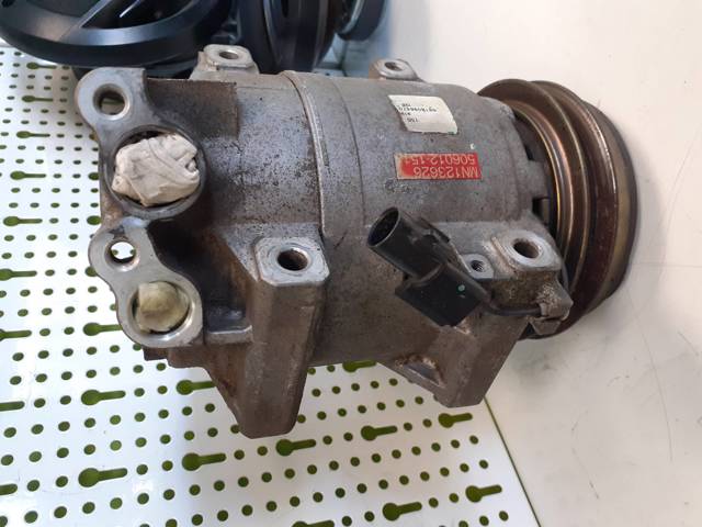 MN123626 Compresor de aire acondicionado  disponible Málaga