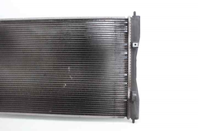 MN130393 Radiador de refrigeración del motor  disponible Burgos