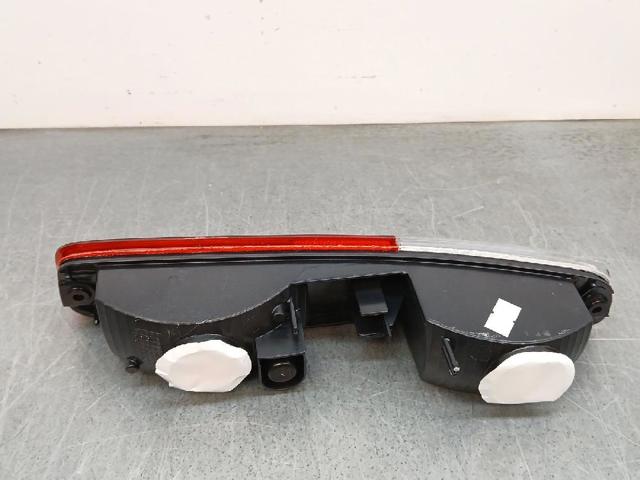 MITSUBISHI MN133776 Luz trasera de parachoques derecha  comprar en Murcia